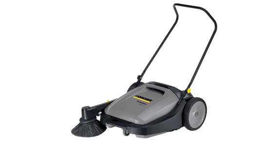 KM 70/15 C sweeper working width 480 mm debris container 42 l 20 kg