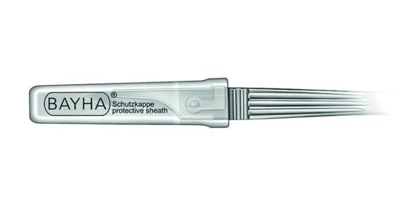 Protective cap for scalpel blade